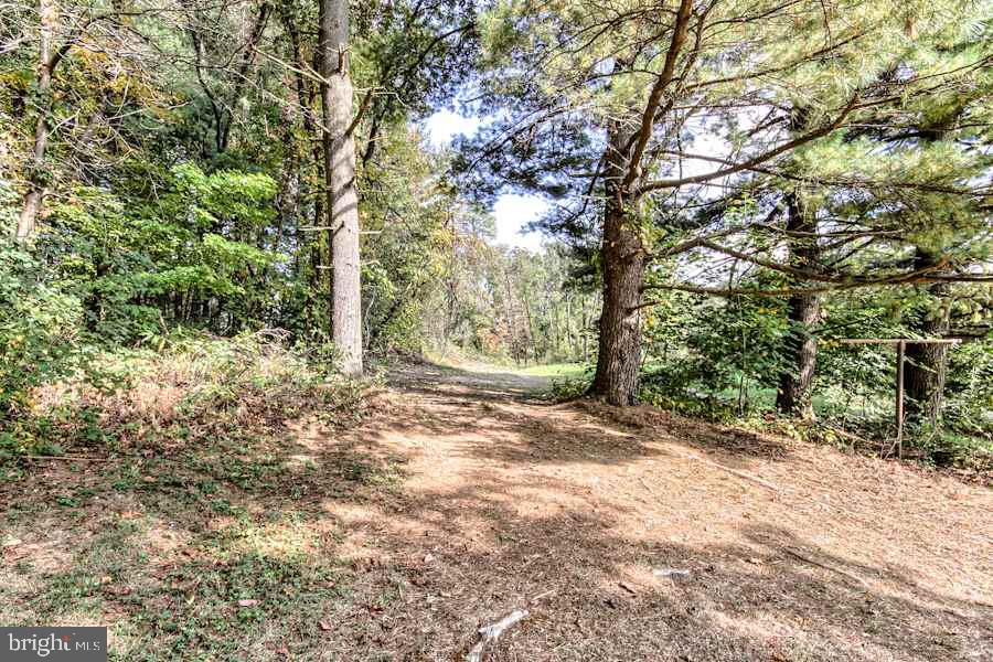 4509 Carlisle Road Gardners, PA 17324 - Photo 24 of 25 Gallery Image 24