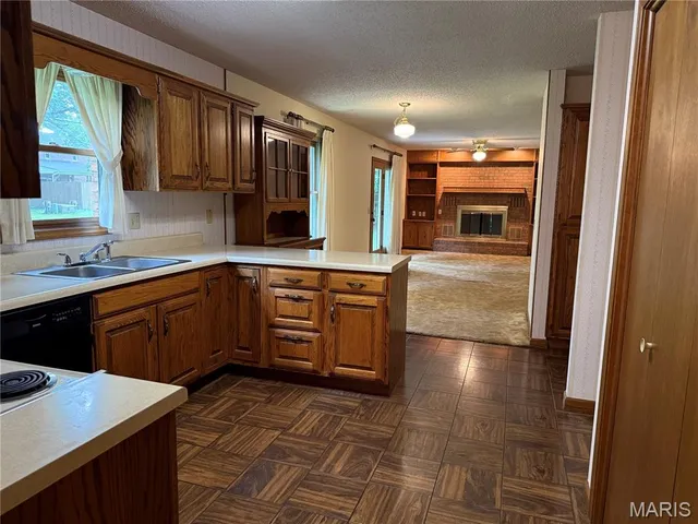 $219,000 | 217 Foust Drive, Sikeston, MO 63801