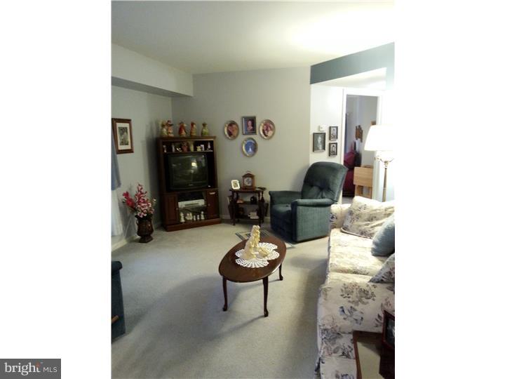 654 Brandon Road Eagleville, PA 19403 - Photo 4 of 24 Gallery Image 4