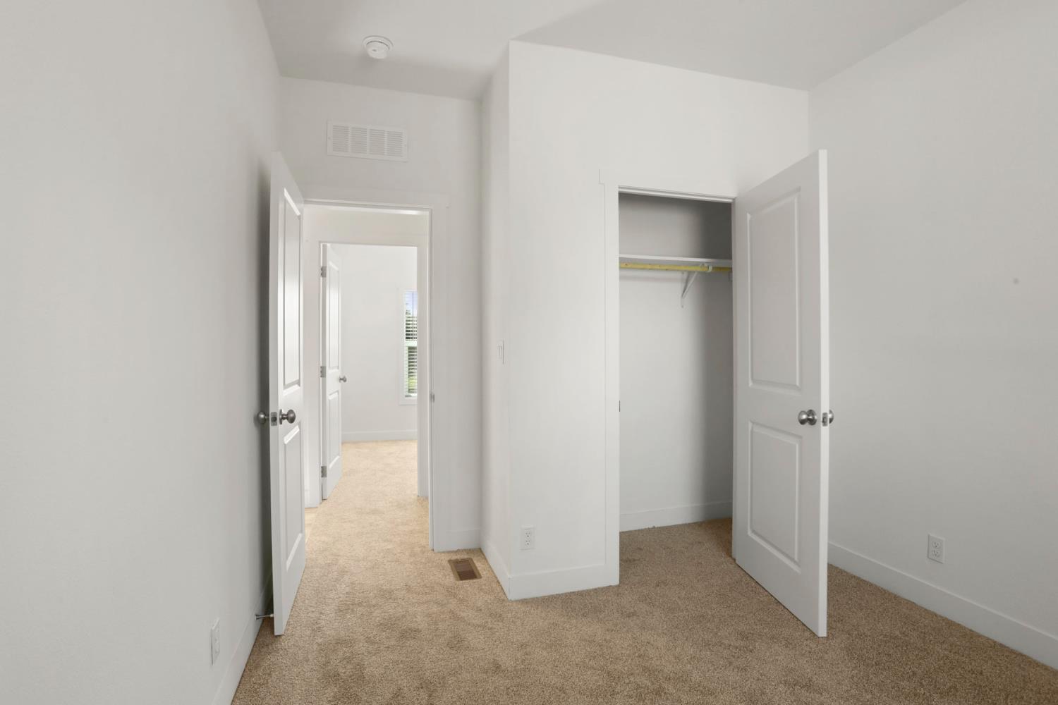 7680 Middle Bar Road Jackson, CA 95642 - Photo 34 of 58 an empty room with closet and a bathroom