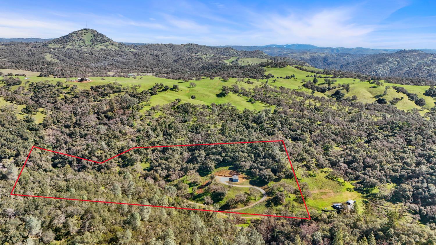 7680 Middle Bar Road Jackson, CA 95642 - Photo 9 of 58 a view of a city with mountains in the background