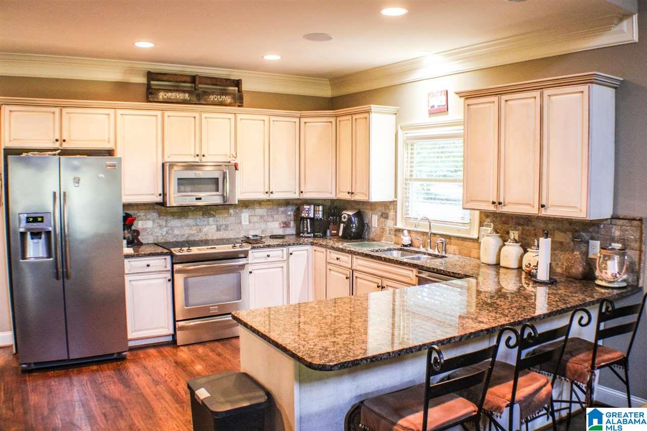 564 Lakeview Circle Alpine, AL 35014 - Photo 5 of 50