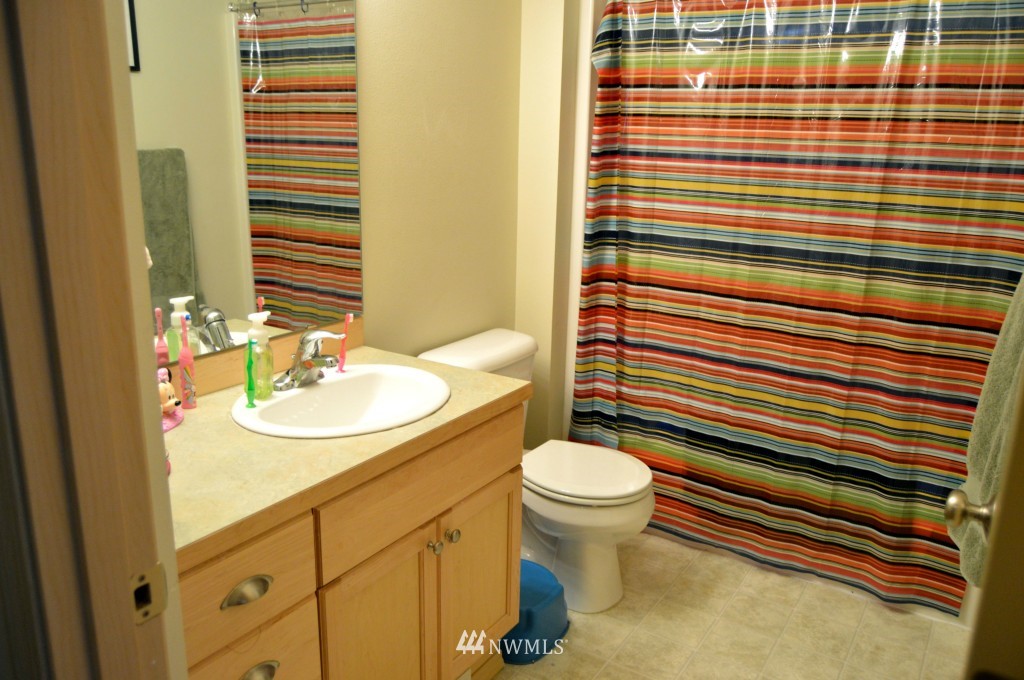 19305 24th Avenue Southeast Bothell, WA 98012 - Photo 13 of 15 Gallery Image 13