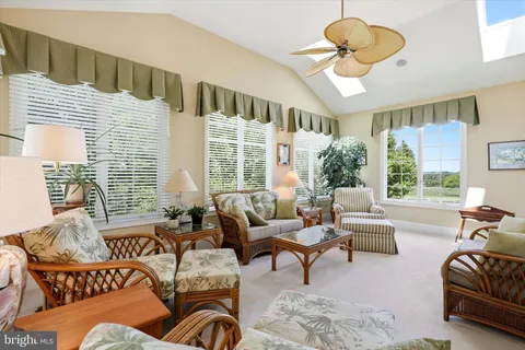 $1,200,000 | 583 Oakmont Drive East, Telford, PA 18969