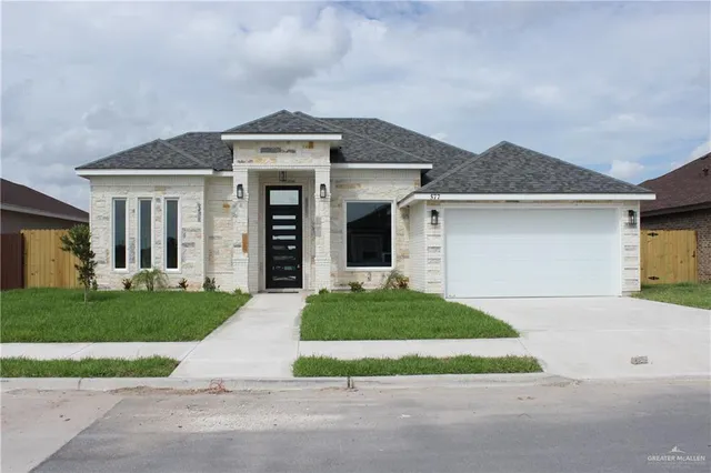 $360,000 | 577 Kiki Street, Edinburg, TX 78542