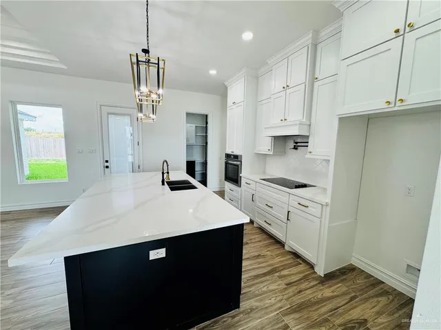 $360,000 | 577 Kiki Street, Edinburg, TX 78542