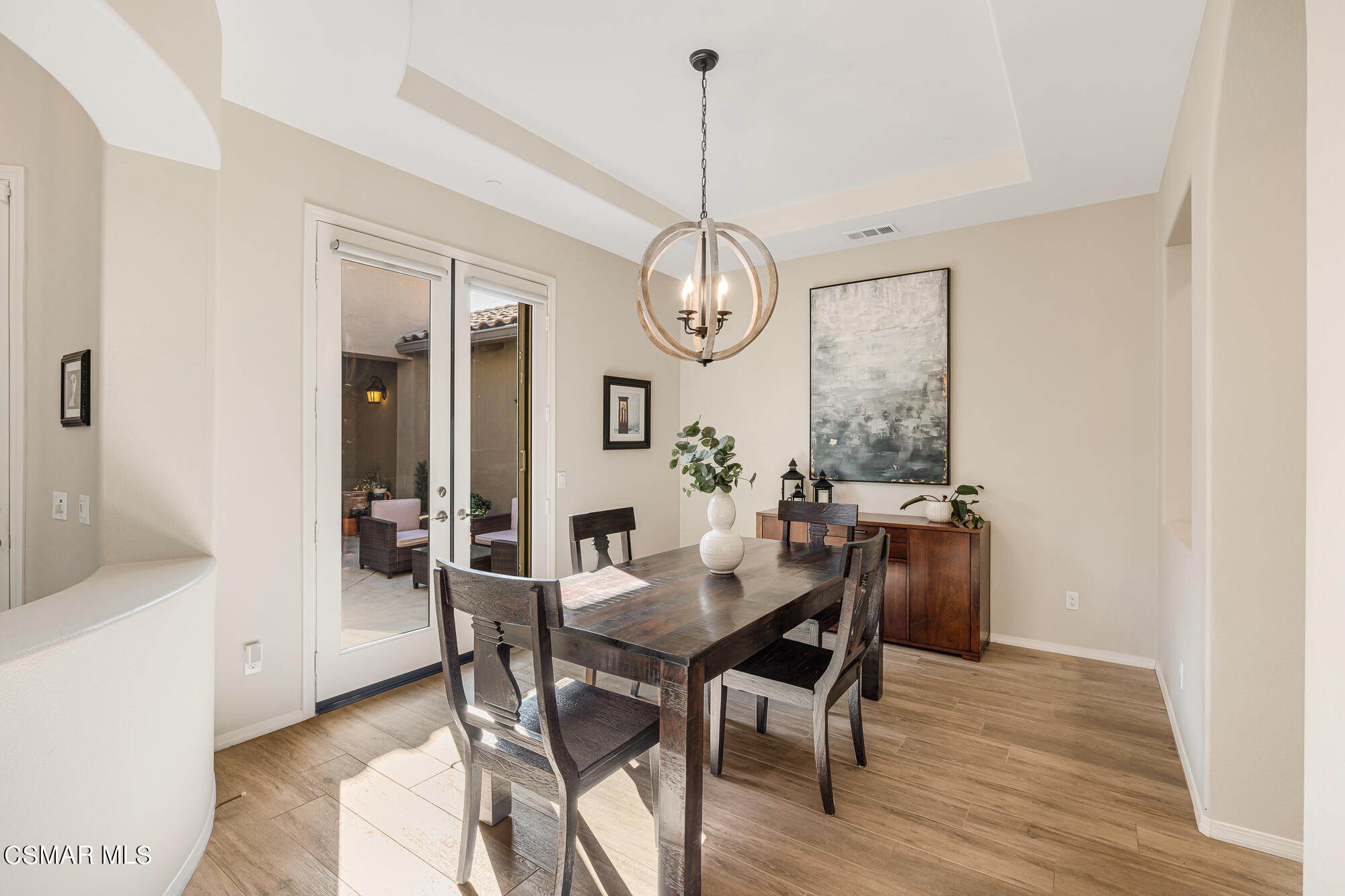 6896 Ridgemark Drive Moorpark, CA 93021 - Photo 11 of 42 6896 Ridgemark Ct, Moorpark-11