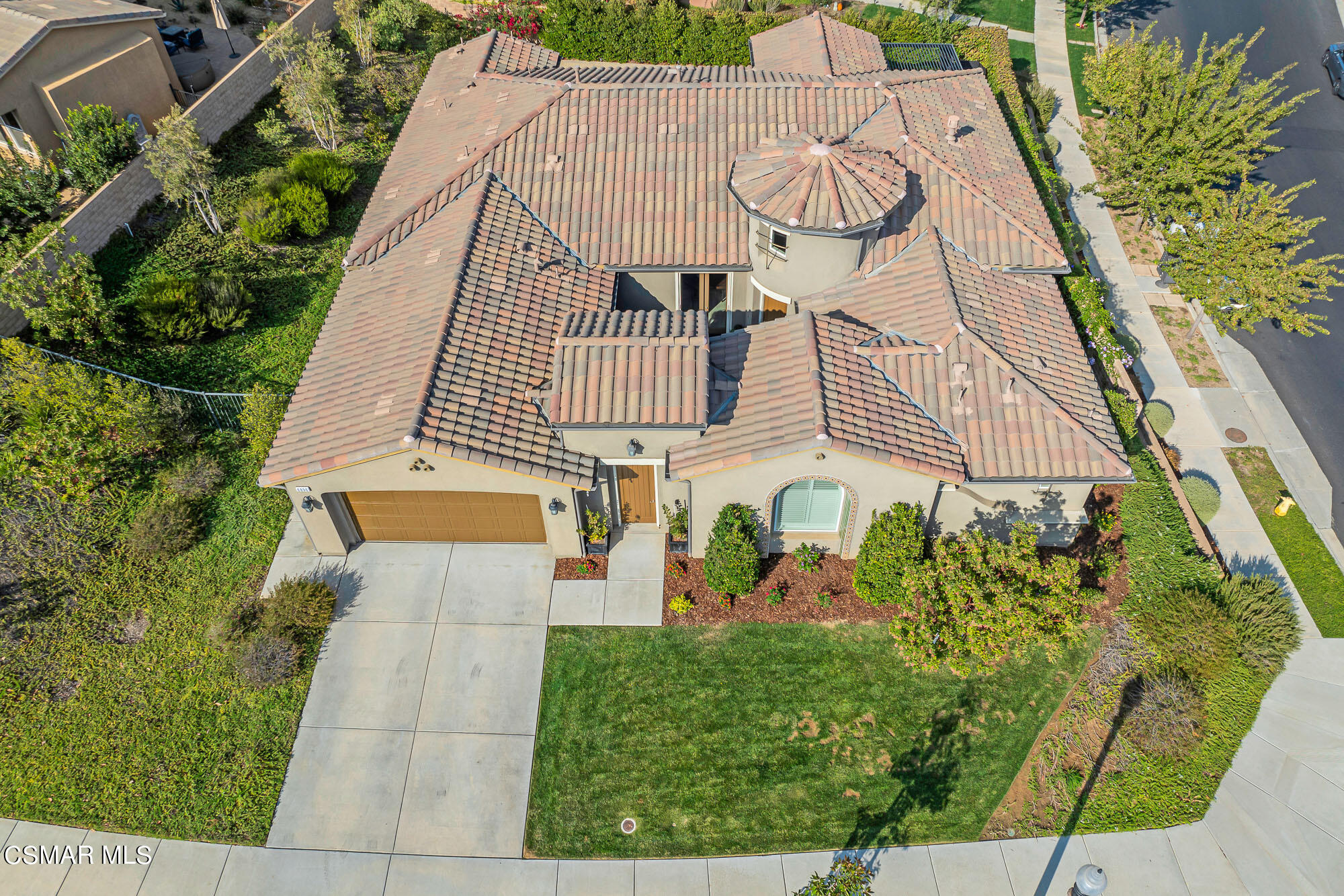 6896 Ridgemark Drive Moorpark, CA 93021 - Photo 35 of 42 6896 Ridgemark Ct, Moorpark-35