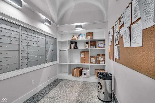 $399,900 | 350 North Meridian Street, Unit 705, Indianapolis, IN 46204