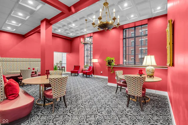 $399,900 | 350 North Meridian Street, Unit 705, Indianapolis, IN 46204