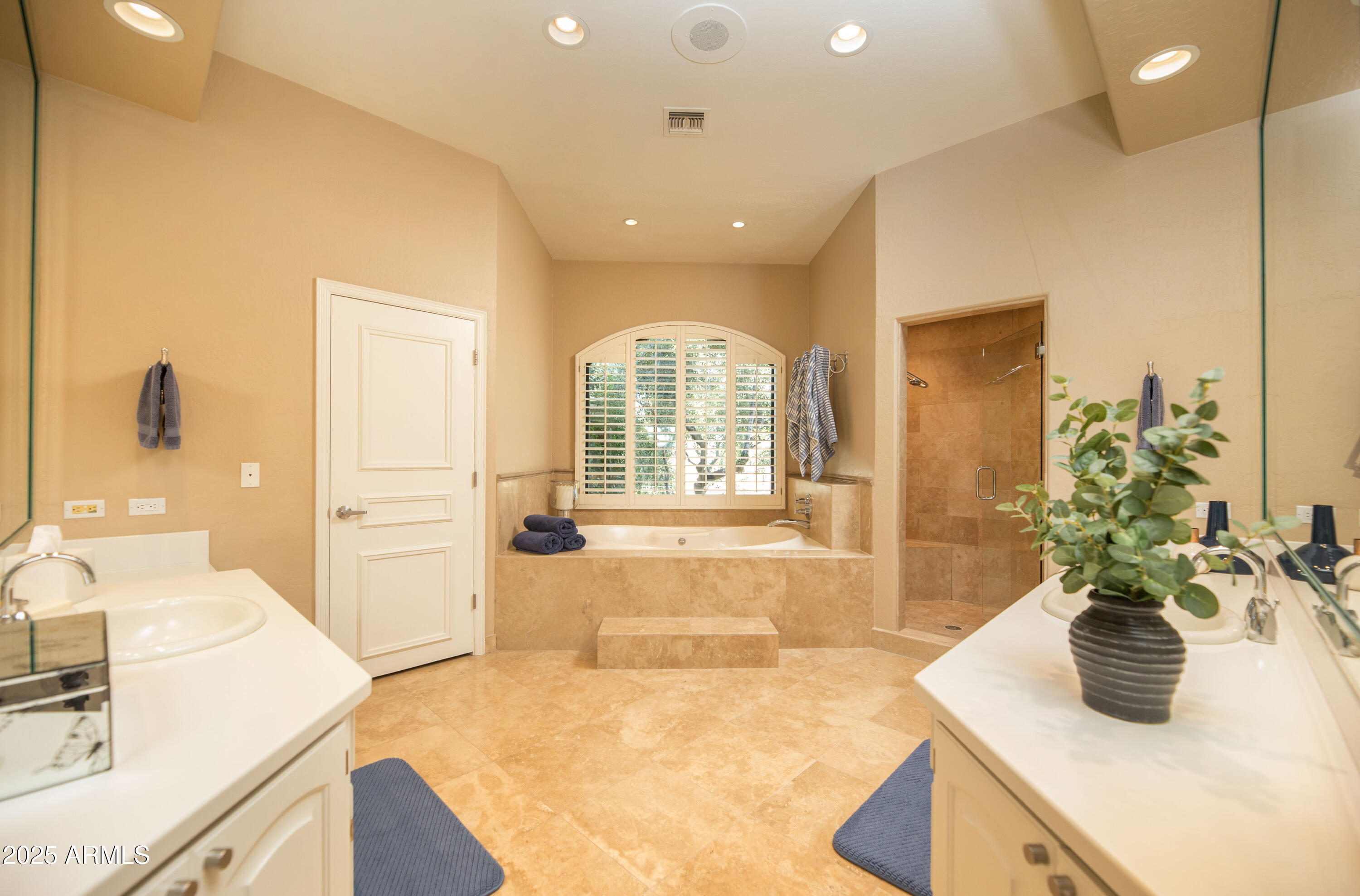 7878 East Gainey Ranch Road, Unit 35 Scottsdale, AZ 85258 - Photo 23 of 48 Primary Bath