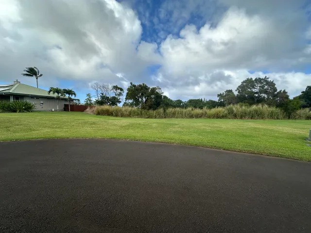 a view of a golf course