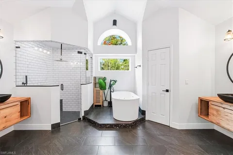 $1,000,000 | 5991 Golden Oaks Lane, Naples, FL 34119