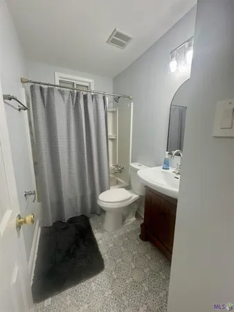 $1,517 | 412 Fairway Drive, Unit ROOM #2, Laplace, LA 70068