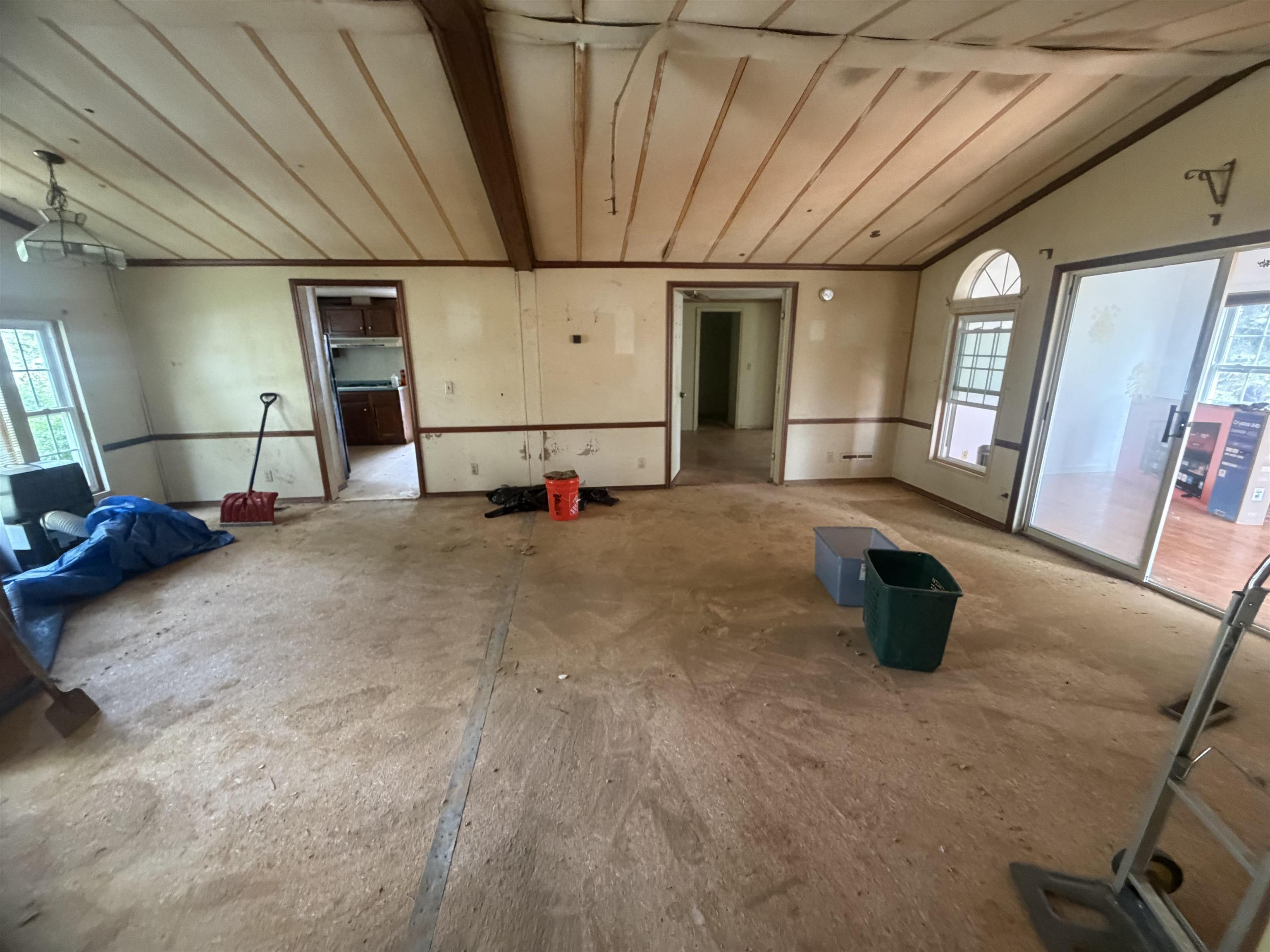 13 Caribbean Lane Rochester, NH 03867 - Photo 6 of 19 Gallery Image 6