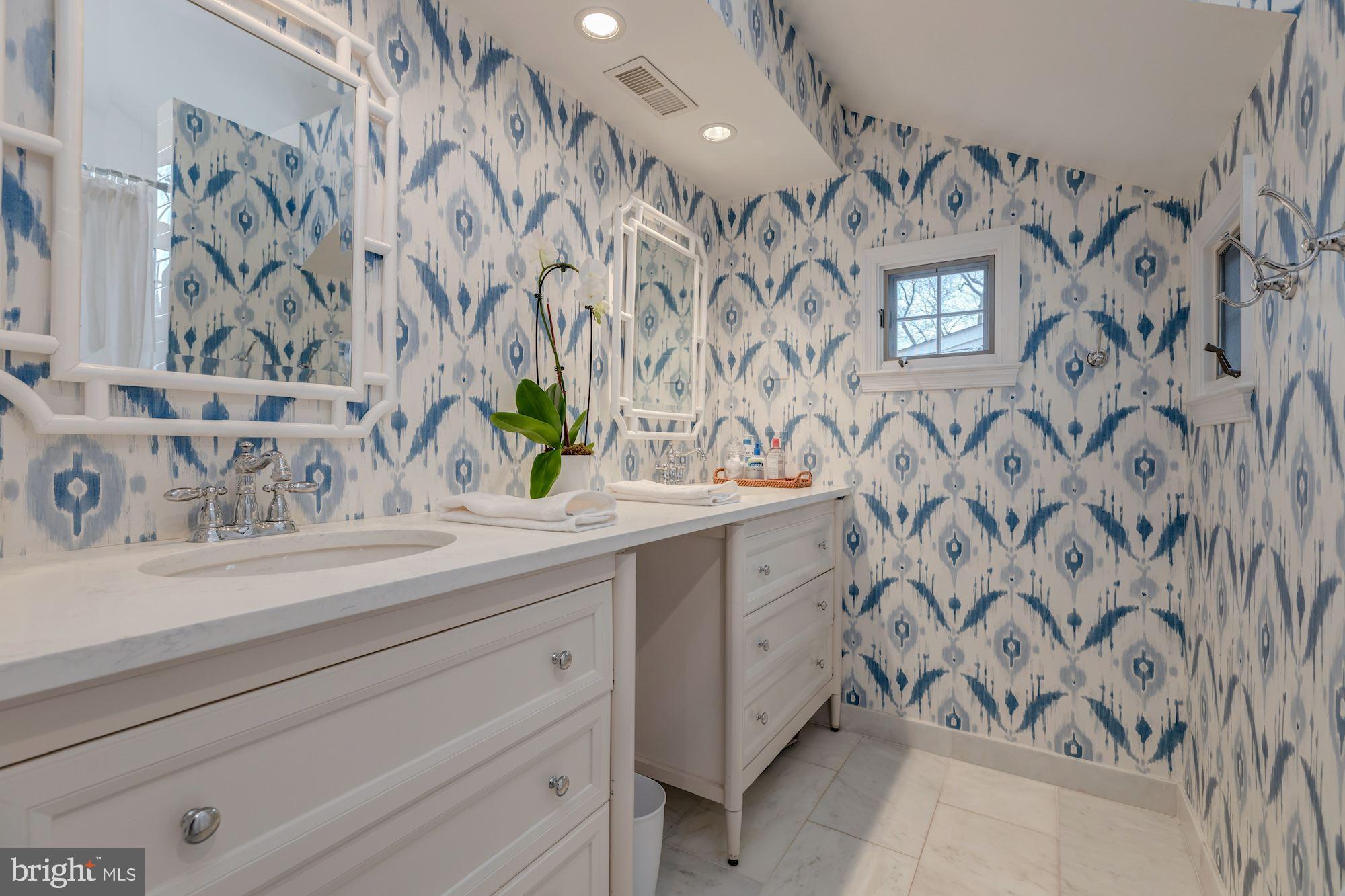 5301 Elliott Road Bethesda, MD 20816 - Photo 14 of 24 Upper Level - Master Bath with Double Vanity