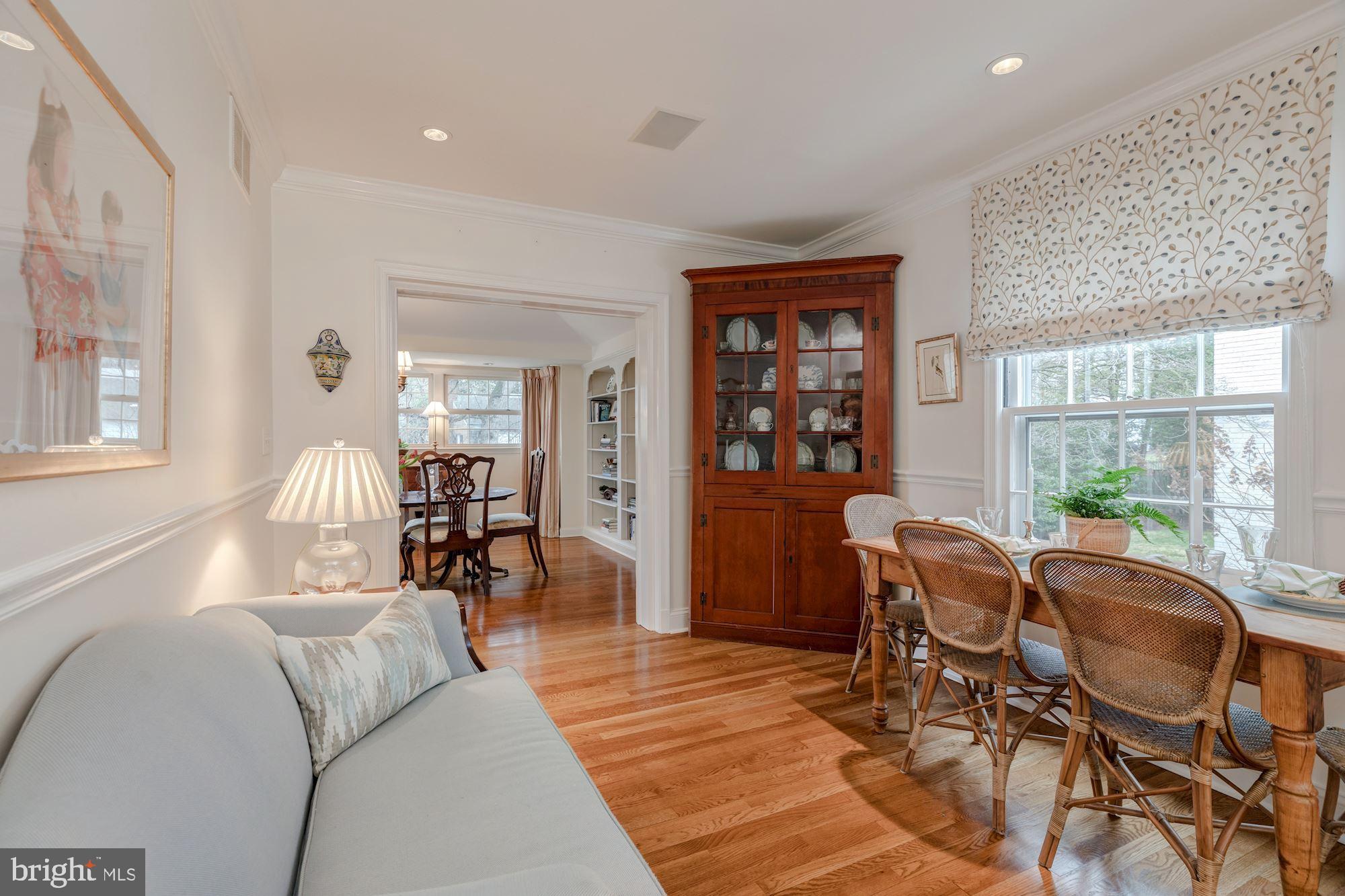 5301 Elliott Road Bethesda, MD 20816 - Photo 6 of 24 Main Level - Breakfast Room