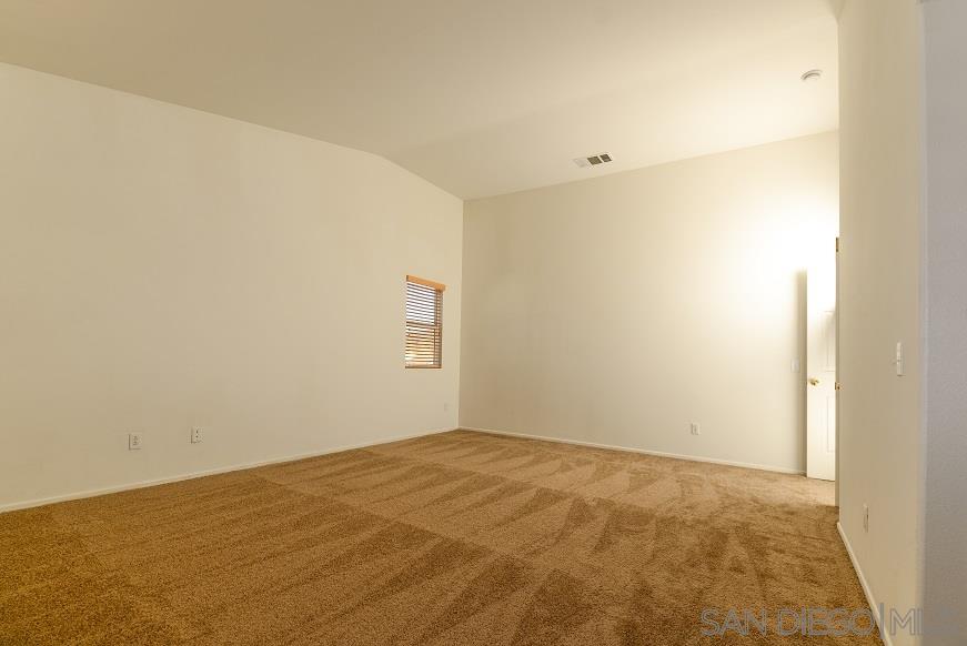 168 Alabaster Loop Perris, CA 92570 - Photo 12 of 18