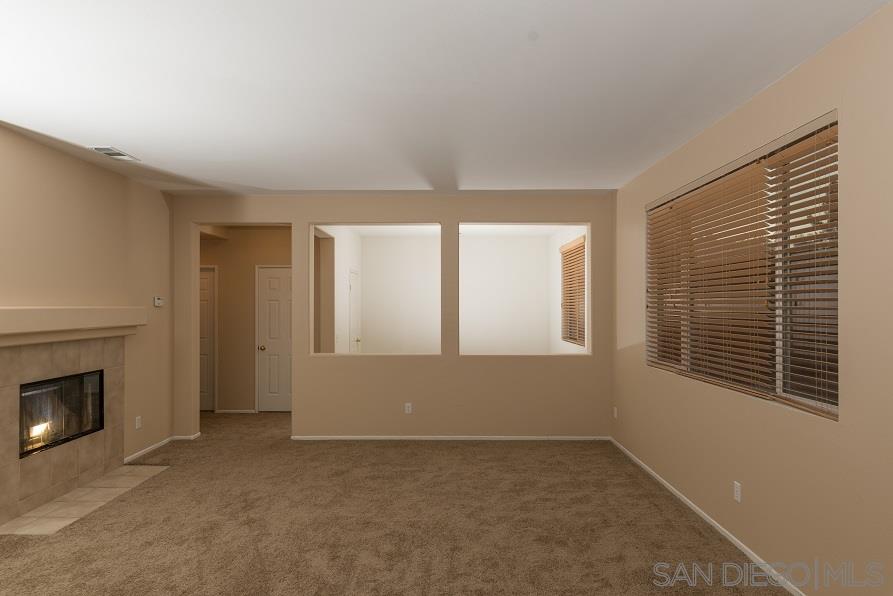 168 Alabaster Loop Perris, CA 92570 - Photo 4 of 18