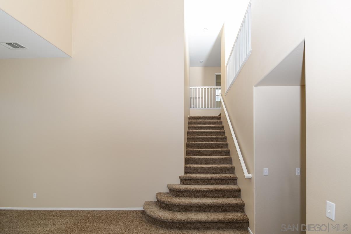 168 Alabaster Loop Perris, CA 92570 - Photo 6 of 18