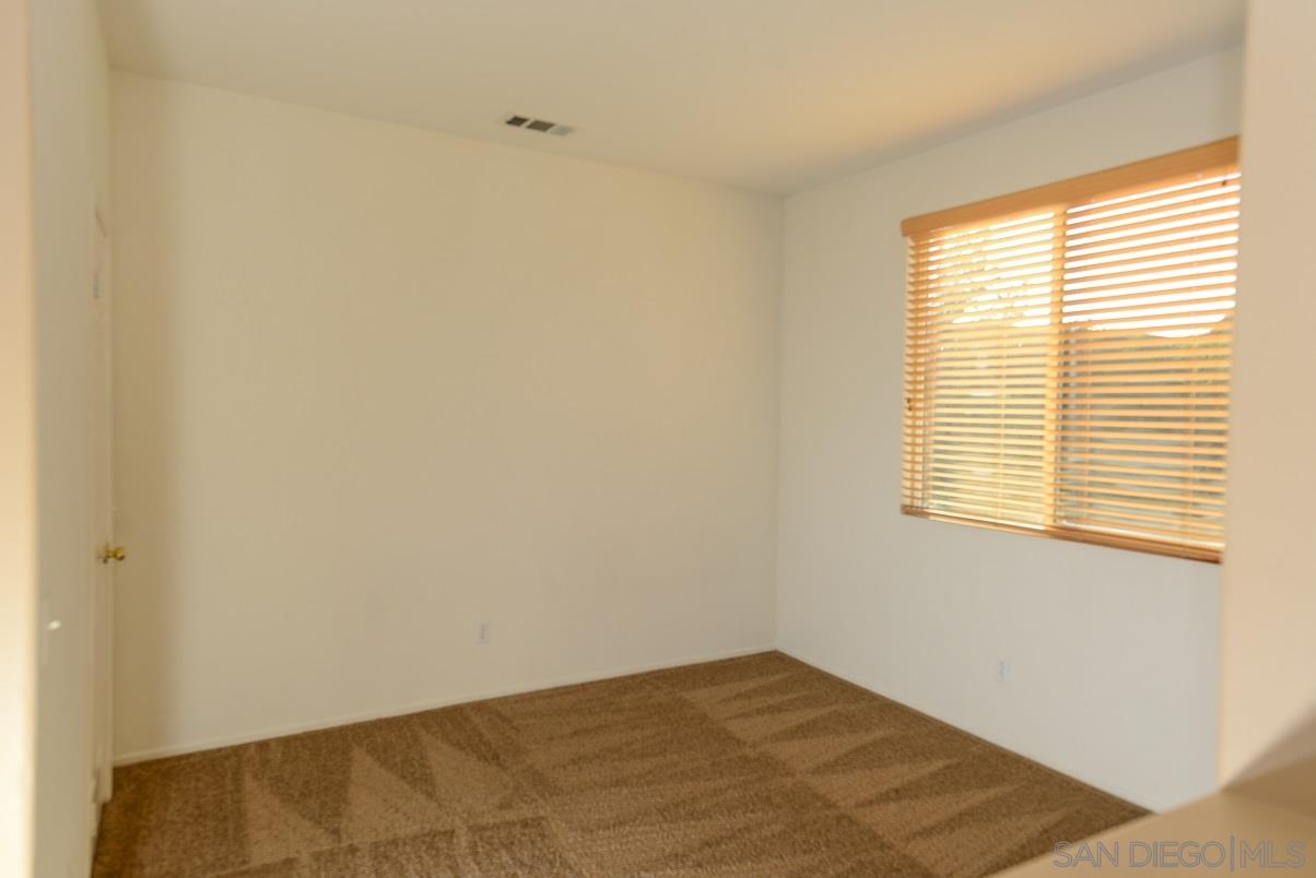 168 Alabaster Loop Perris, CA 92570 - Photo 7 of 18
