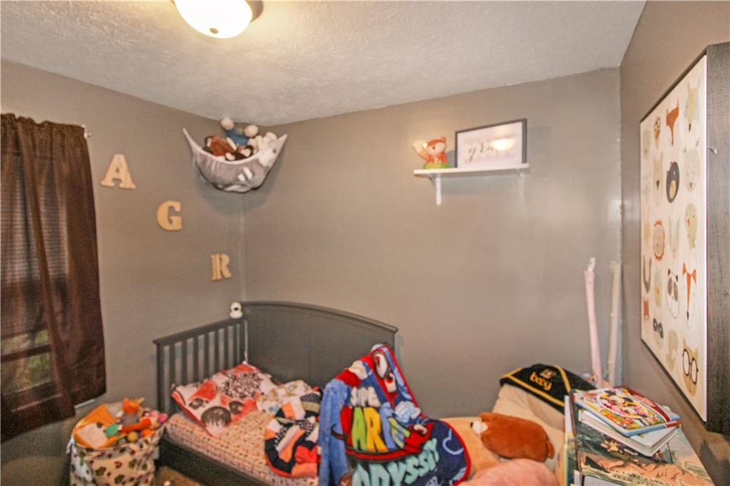 317 West Stop 11 Road Indianapolis, IN 46217 - Photo 4 of 8 Gallery Image 4