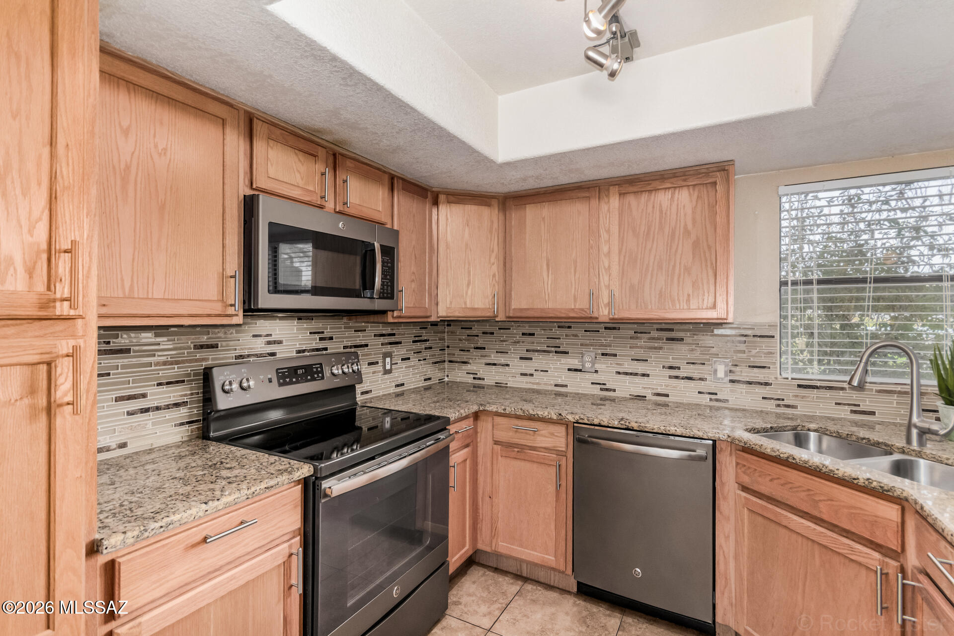 5855 North Kolb Road, Unit 6104 Tucson, AZ 85750 - Photo 8 of 27