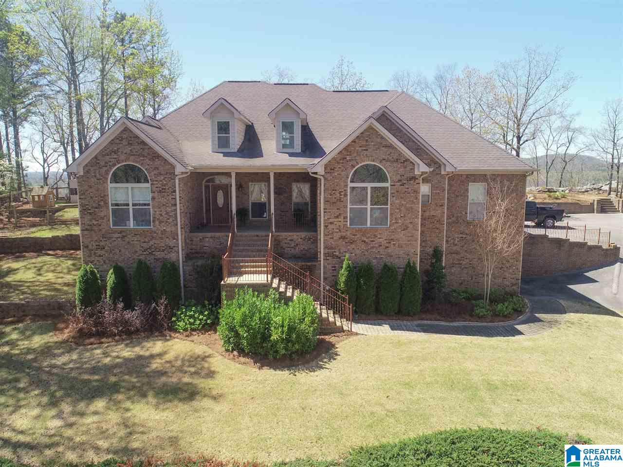 624 Hickory Valley Road Trussville, AL 35173 - Photo 2 of 40