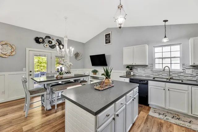 $270,000 | 2114 East St Andrew Court, Goddard, KS 67052