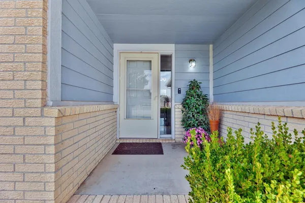 $270,000 | 2114 East St Andrew Court, Goddard, KS 67052