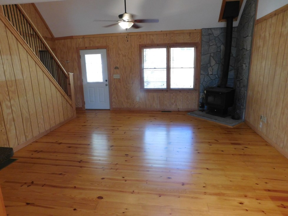 148 Lakeside Hills Road Martin, GA 30557 - Photo 16 of 26 Gallery Image 16
