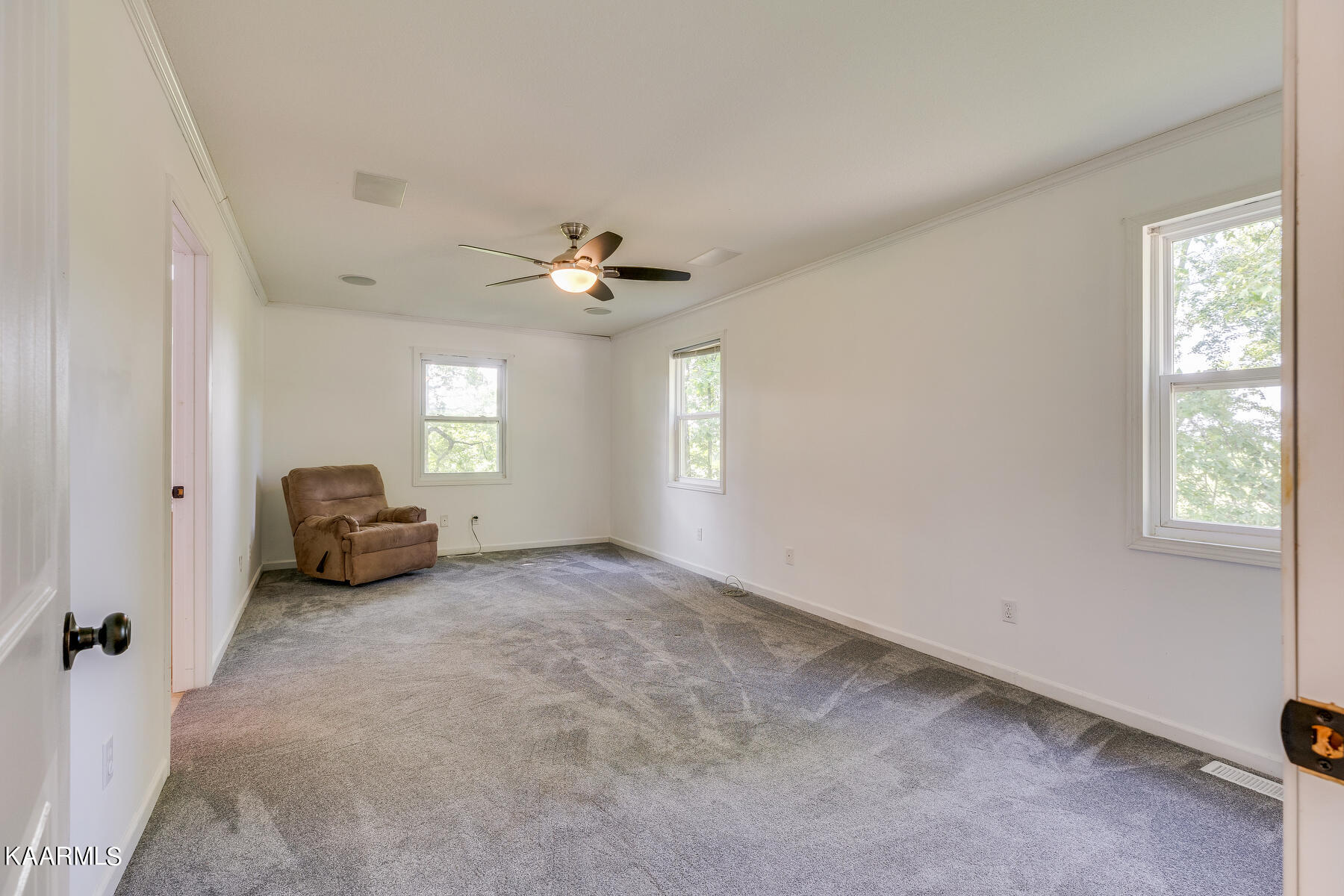 664 Pilot Mountain Road Sunbright, TN 37872 - Photo 20 of 37 021