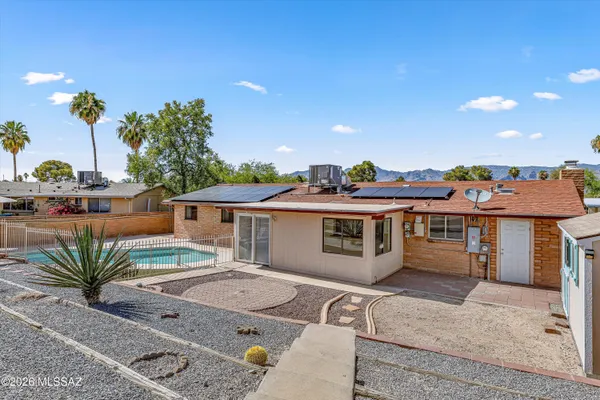 $400,000 | 9750 East Lorain Place, Tucson, AZ 85748