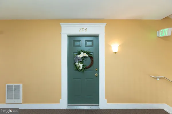 $325,000 | 9101 Gracious End Court, Unit 204, Columbia, MD 21046