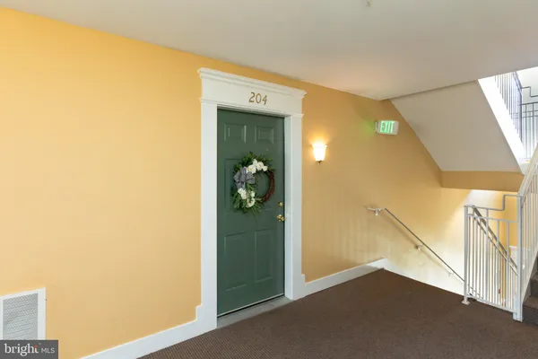 $325,000 | 9101 Gracious End Court, Unit 204, Columbia, MD 21046