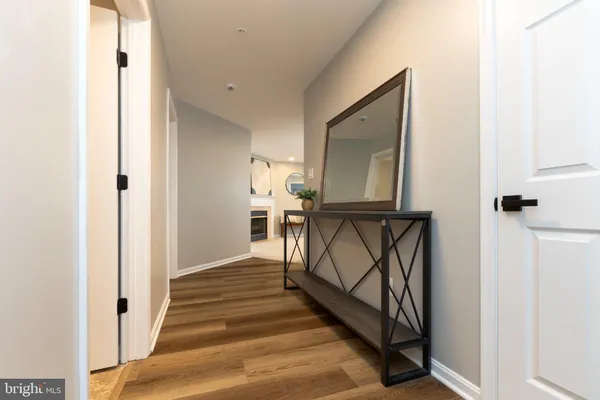 $325,000 | 9101 Gracious End Court, Unit 204, Columbia, MD 21046