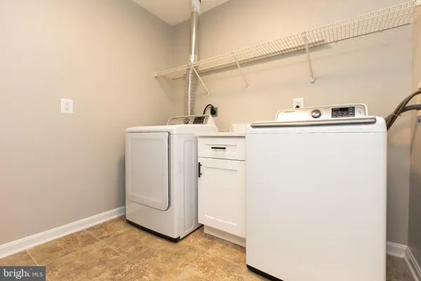 $325,000 | 9101 Gracious End Court, Unit 204, Columbia, MD 21046