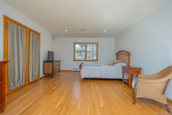 $979,000 | 4 Cristin Court, Stony Point, NY 10980