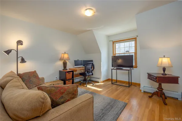 $979,000 | 4 Cristin Court, Stony Point, NY 10980