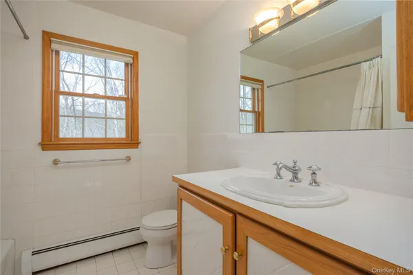 $979,000 | 4 Cristin Court, Stony Point, NY 10980