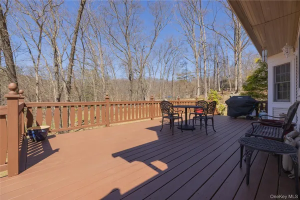 $979,000 | 4 Cristin Court, Stony Point, NY 10980