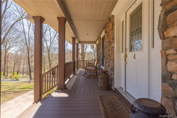 $979,000 | 4 Cristin Court, Stony Point, NY 10980