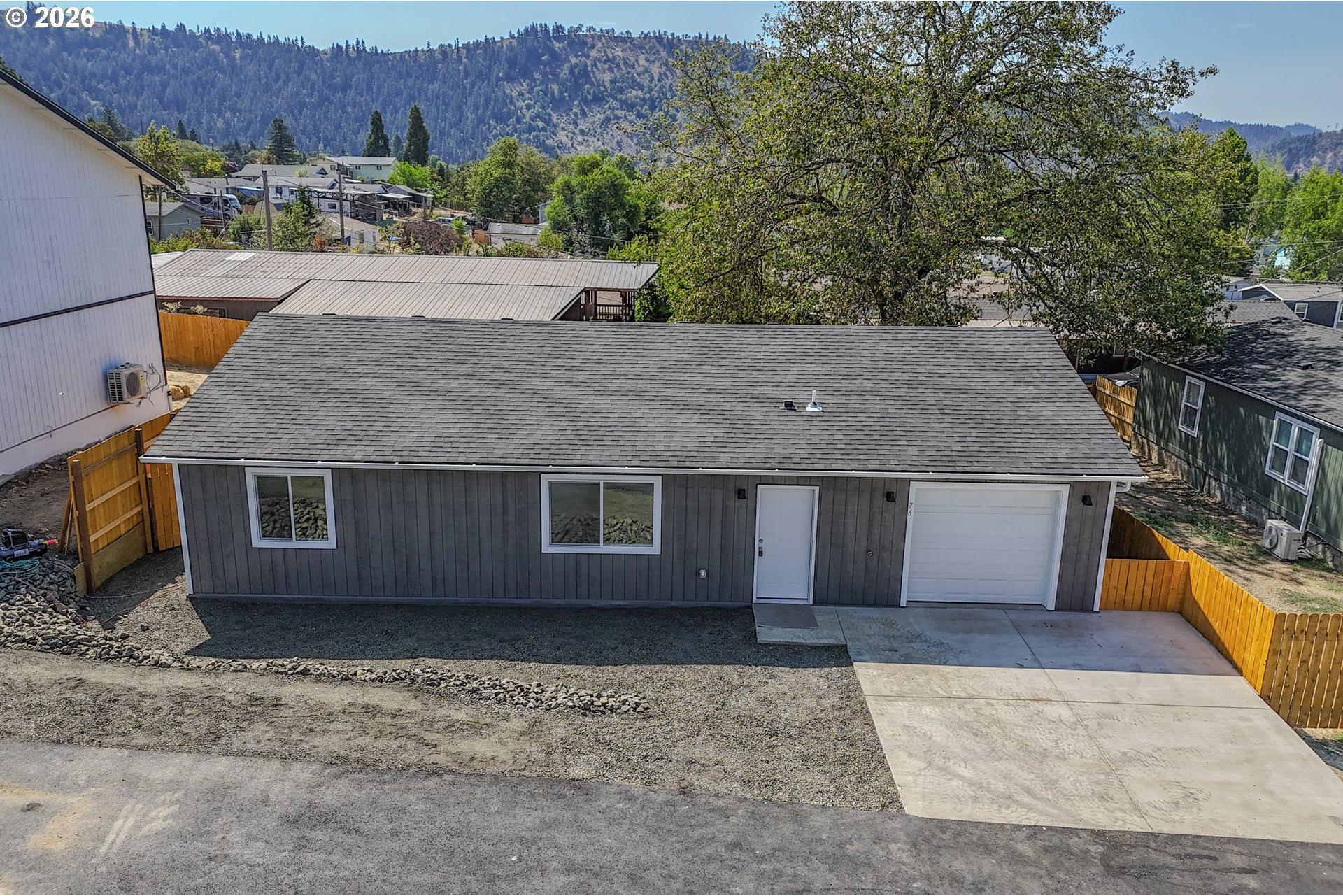 76 Southeast Darrell Avenue Winston, OR 97496 - Photo 1 of 41 Gallery Image 1