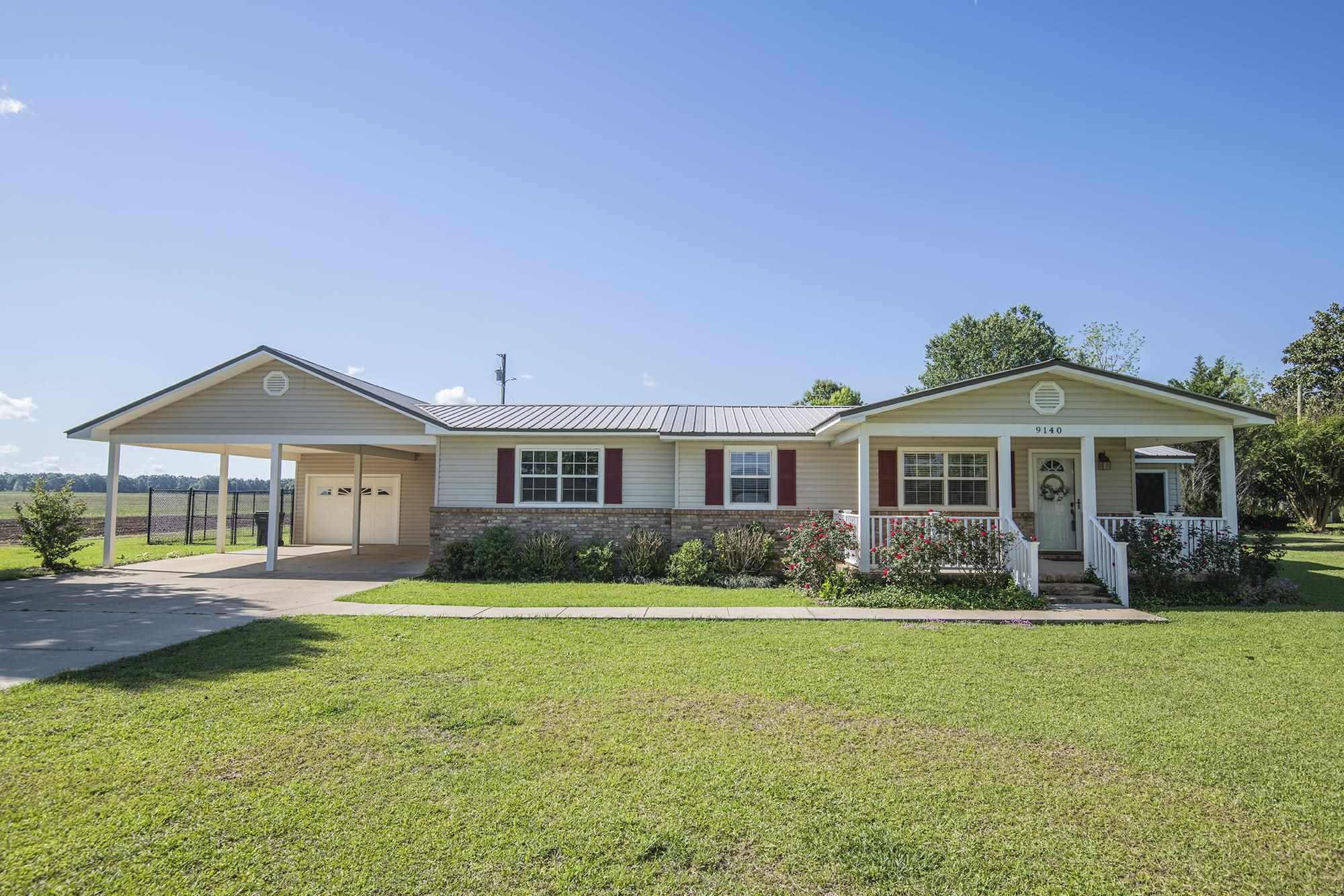9140 Bratt Road Century, FL 32535 - Photo 4 of 50 Gallery Image 4
