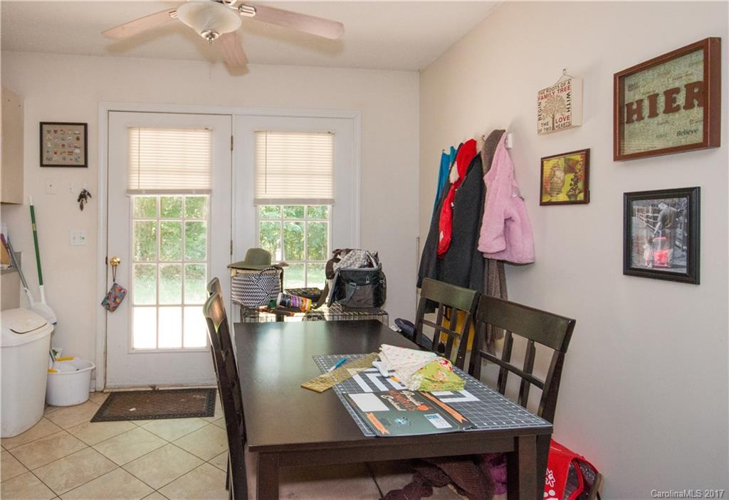 256 Valleyview Road Mooresville, NC 28117 - Photo 5 of 14