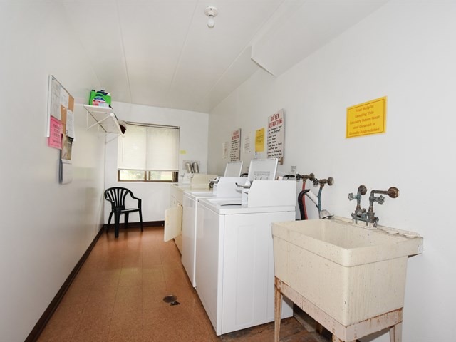 916 Olive Road, Unit 1B Homewood, IL 60430 - Photo 14 of 25