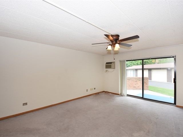916 Olive Road, Unit 1B Homewood, IL 60430 - Photo 6 of 25