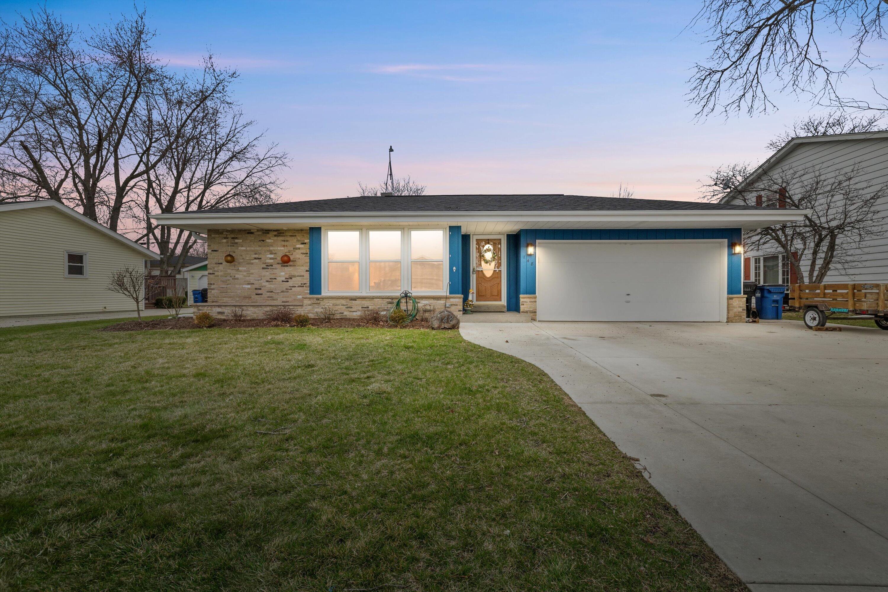 148 Echo Lane Racine, WI 53406 - Photo 1 of 1 01-IMG_0539 (1)