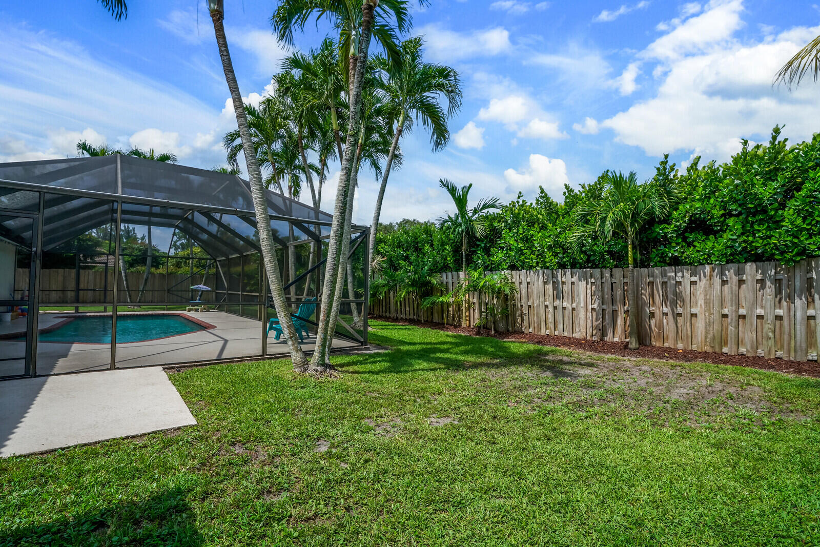 21929 Cricklewood Boca Raton, FL 33428 - Photo 47 of 47 Wonder Yard!
