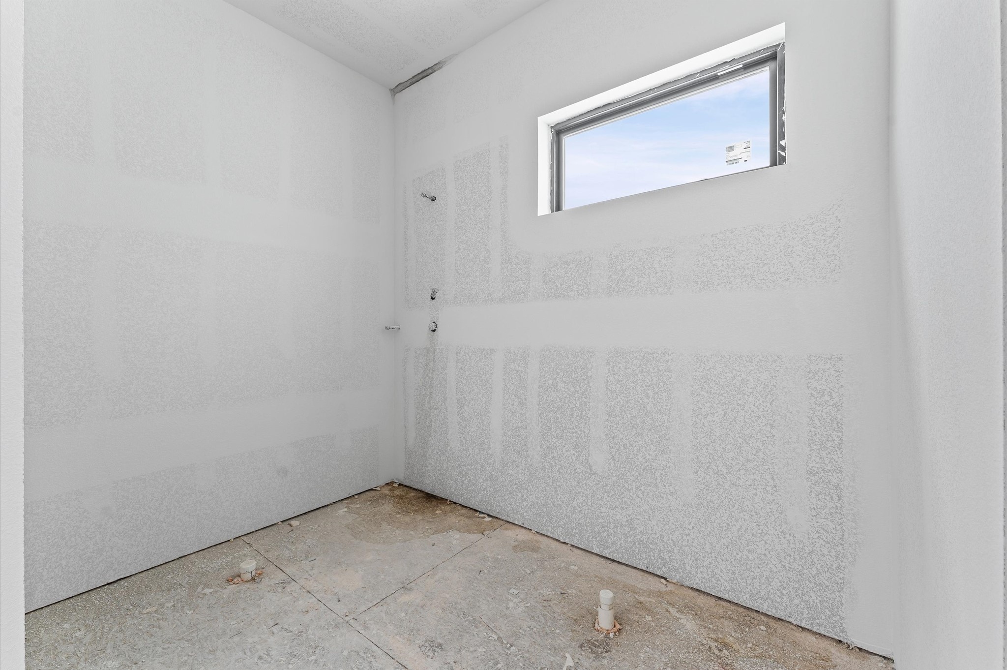 918 Patterson Street Houston, TX 77007 - Photo 21 of 27 a view of a small space